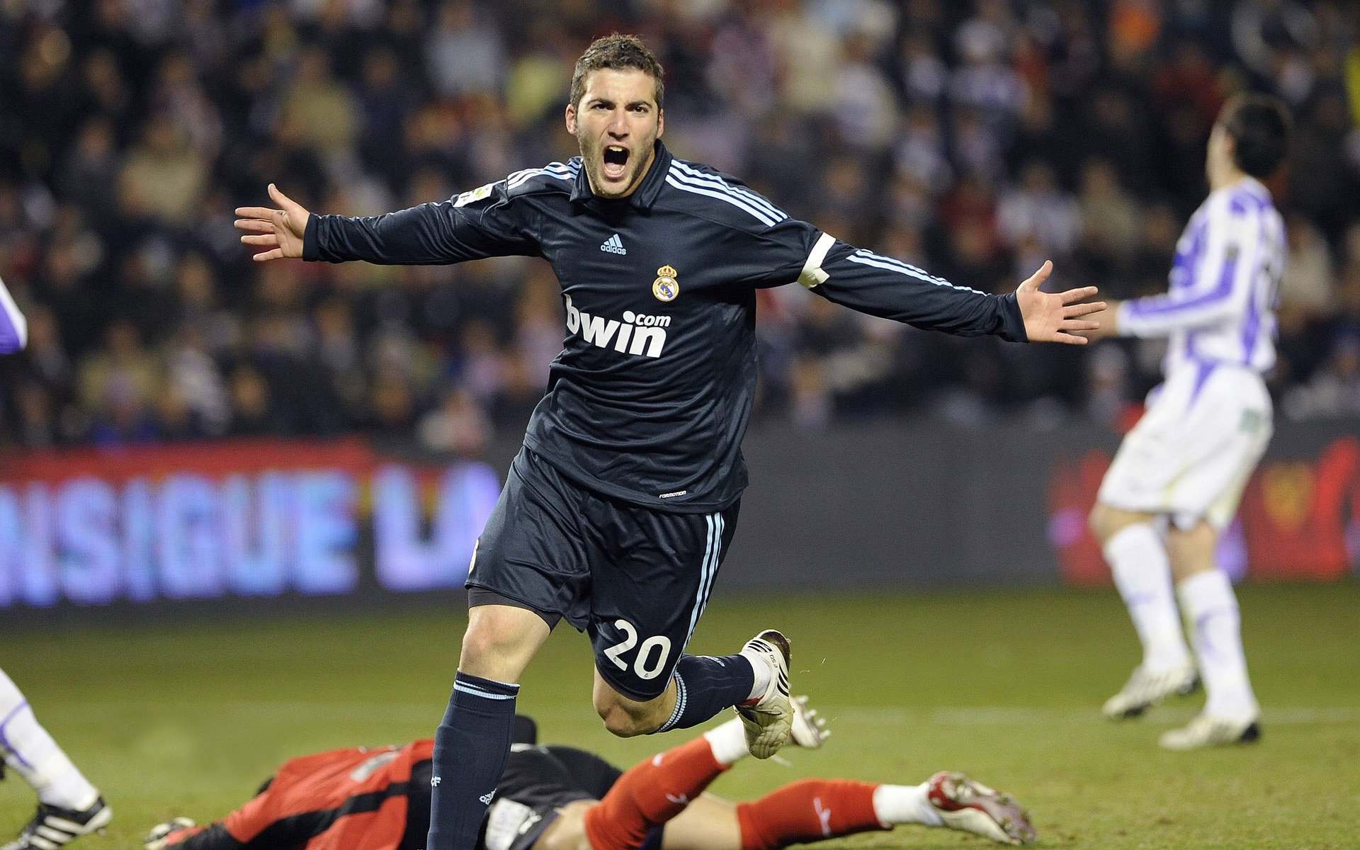 Kaiyun(中国)开云-英超神级扑救：门将的关键时刻让人振奋，2021英超门将扑救成功率